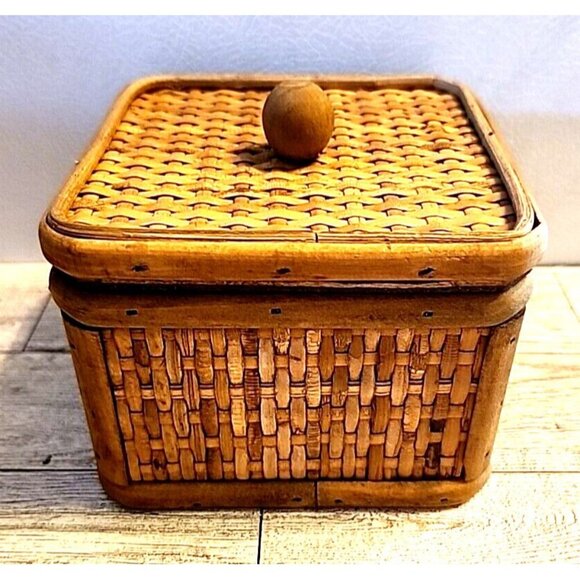 Woven Wooden Box with Lid Square Trinket 4" - Picture 1 of 9